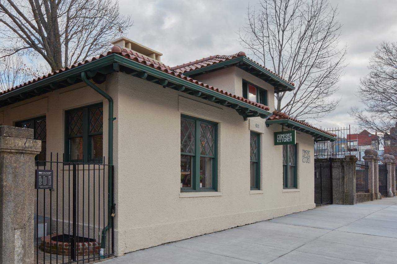 Upham's Corner Comfort Station; photo by Jane Messinger